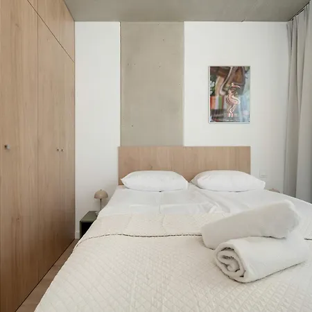 Ksiecia Witolda 60 Stylowy W Klimatycznym Budynku By Renters * Wrocław