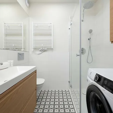 Ksiecia Witolda 60 Stylowy Apartament W Klimatycznym Budynku By Renters Premium Appartement