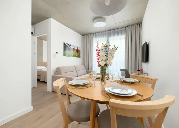 דירה Ksiecia Witolda 60 Stylowy W Klimatycznym Budynku By Renters ורוצלב