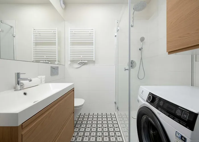 Ksiecia Witolda 60 Stylowy W Klimatycznym Budynku By Renters דירה