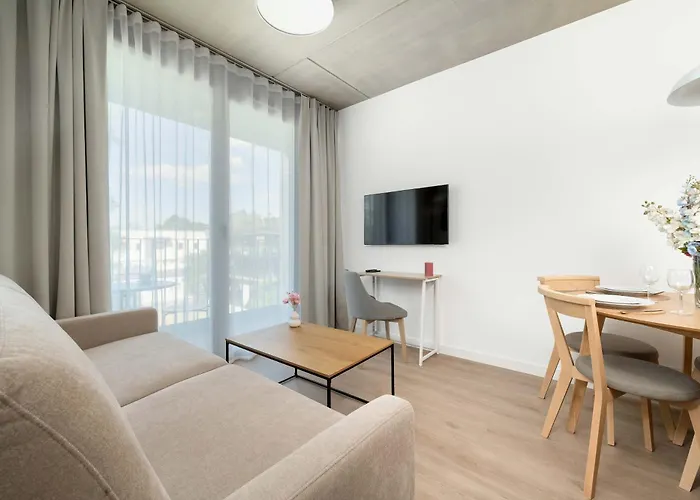 דירה Ksiecia Witolda 60 Stylowy W Klimatycznym Budynku By Renters