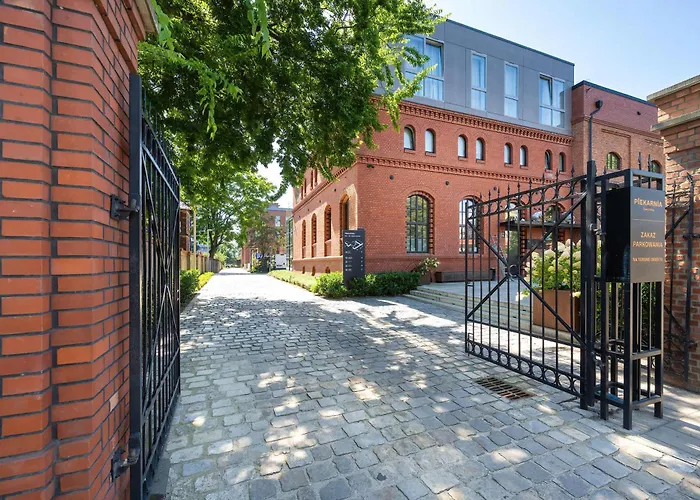 Ksiecia Witolda 60 Stylowy W Klimatycznym Budynku By Renters *